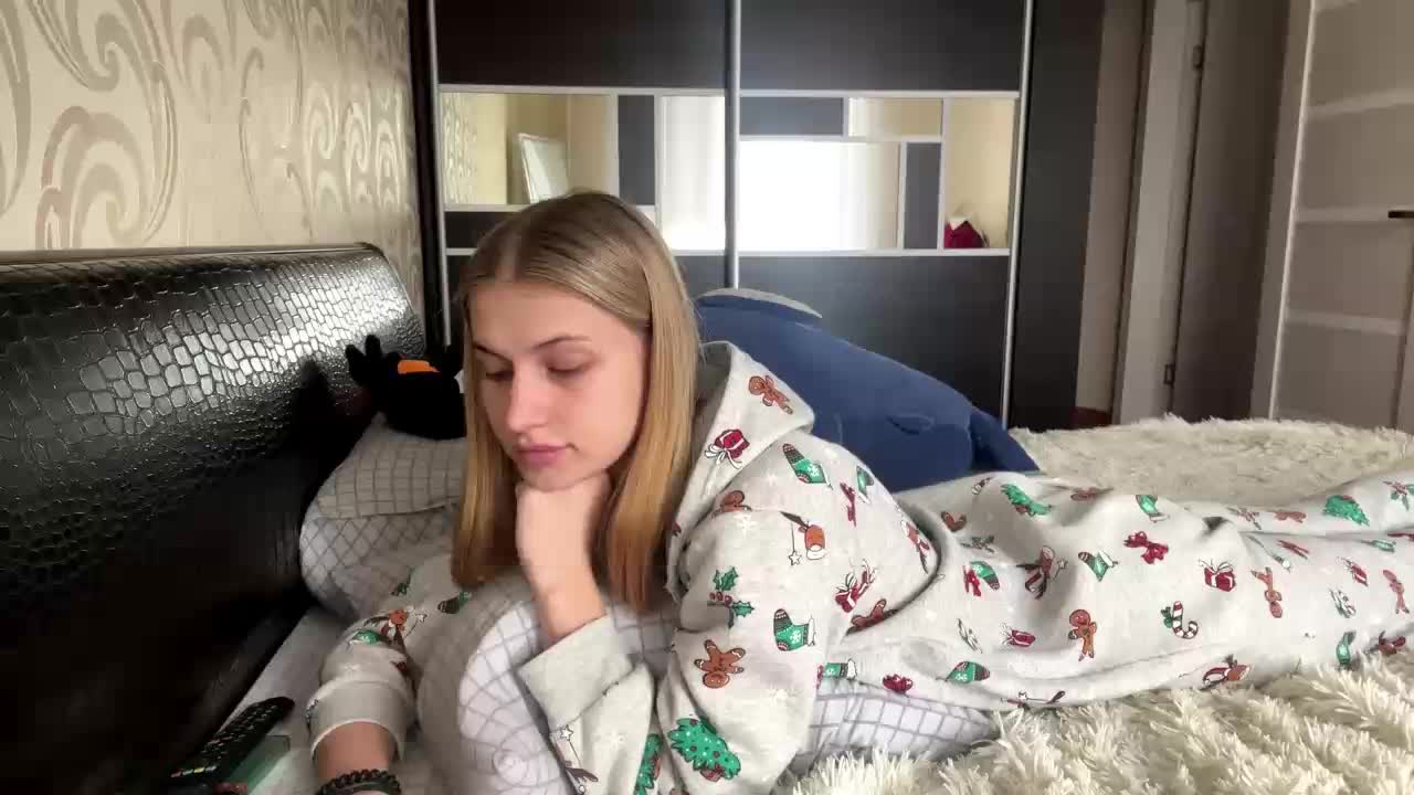 ElliWagemann Приват Записи 2026-04-23