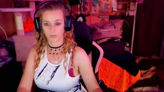 yoursecretgirlfriend963 Приват Записи 2026-04-23