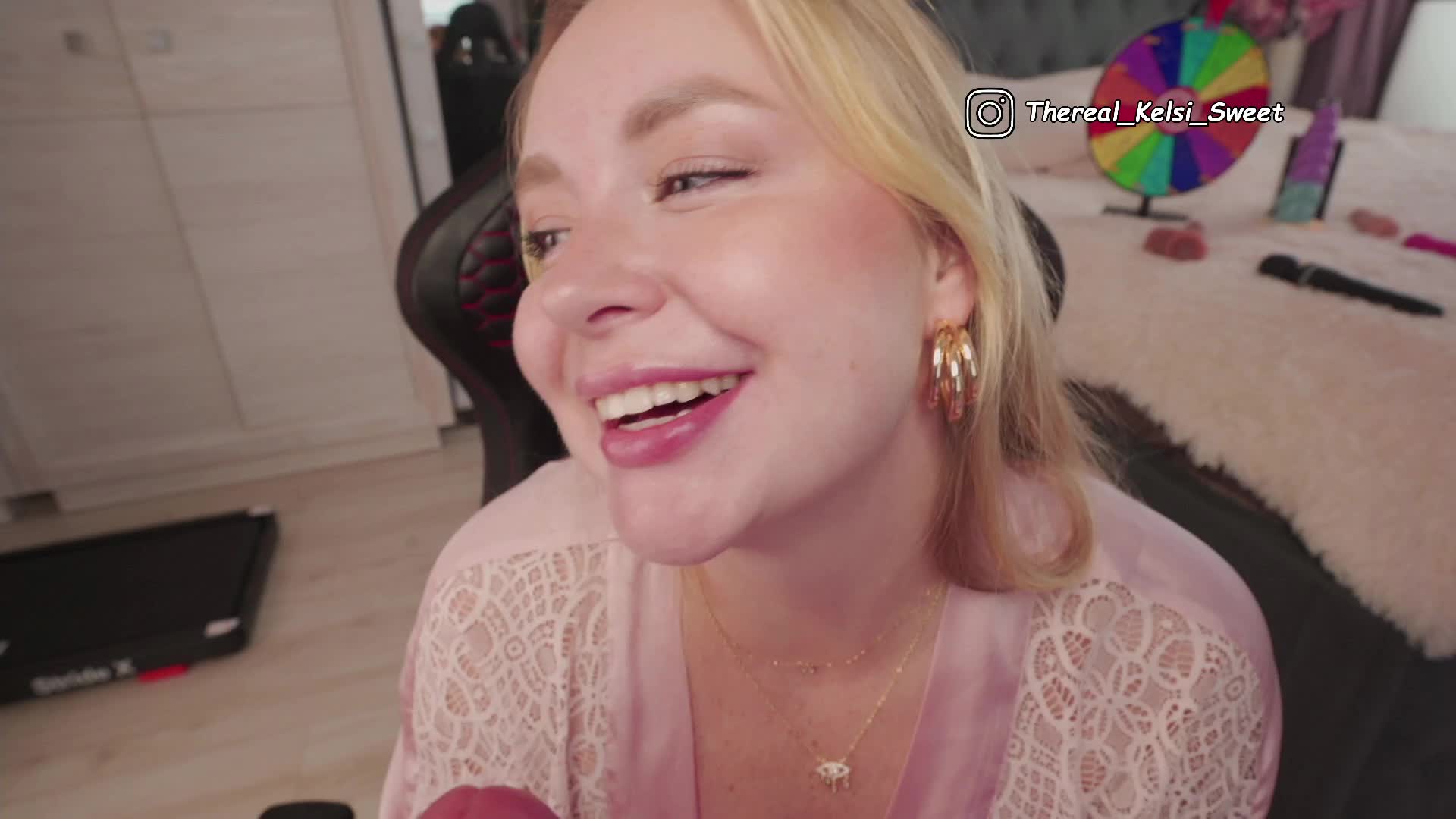 Kitty-Kelsi Приват Записи 2026-04-24