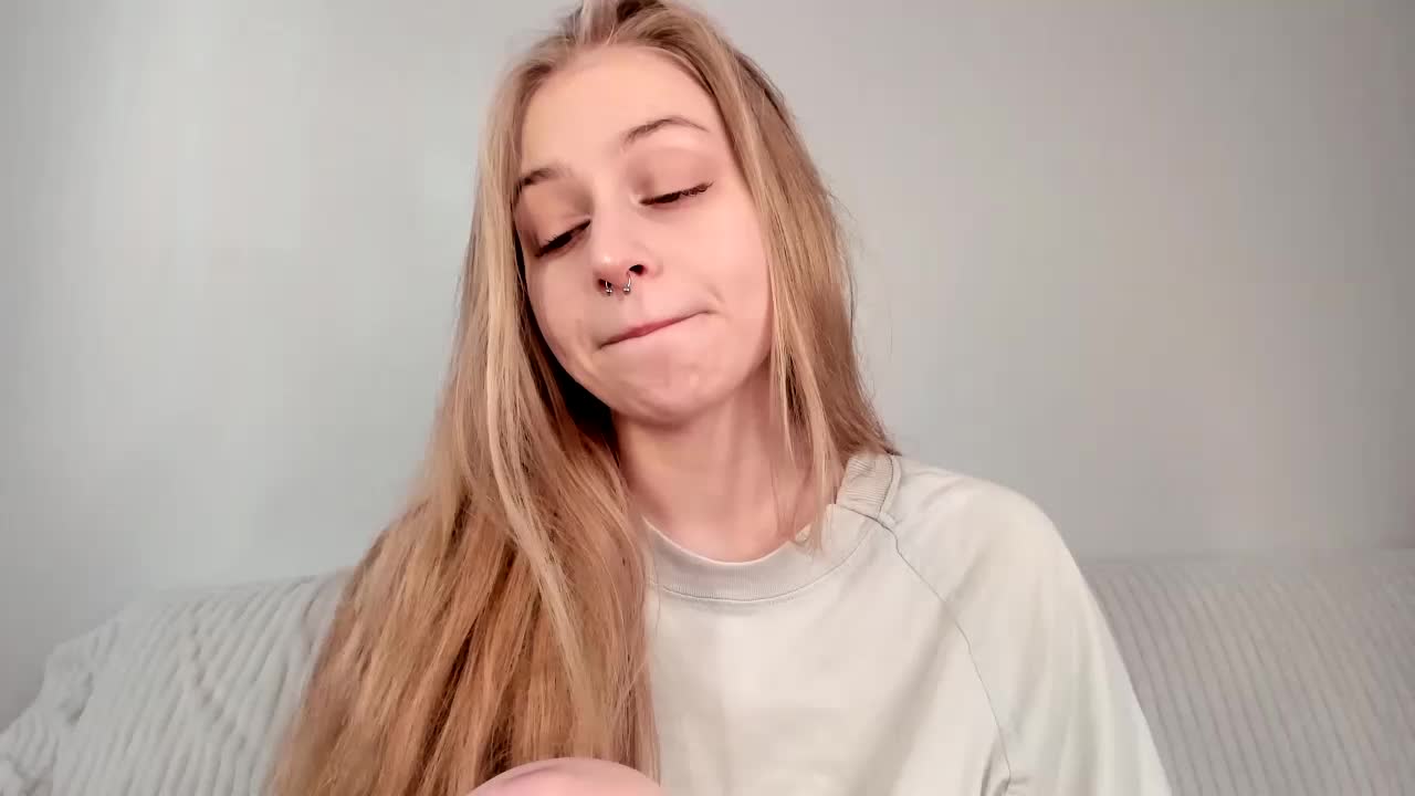 MiaMeowa Приват Записи 2026-04-24