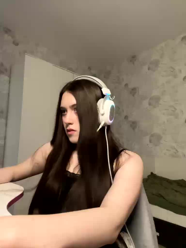 Alicedoll7 Приват Записи 2026-04-24