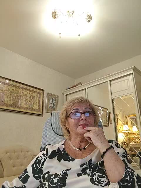 KarinkaSweet Приват Записи 2026-04-26