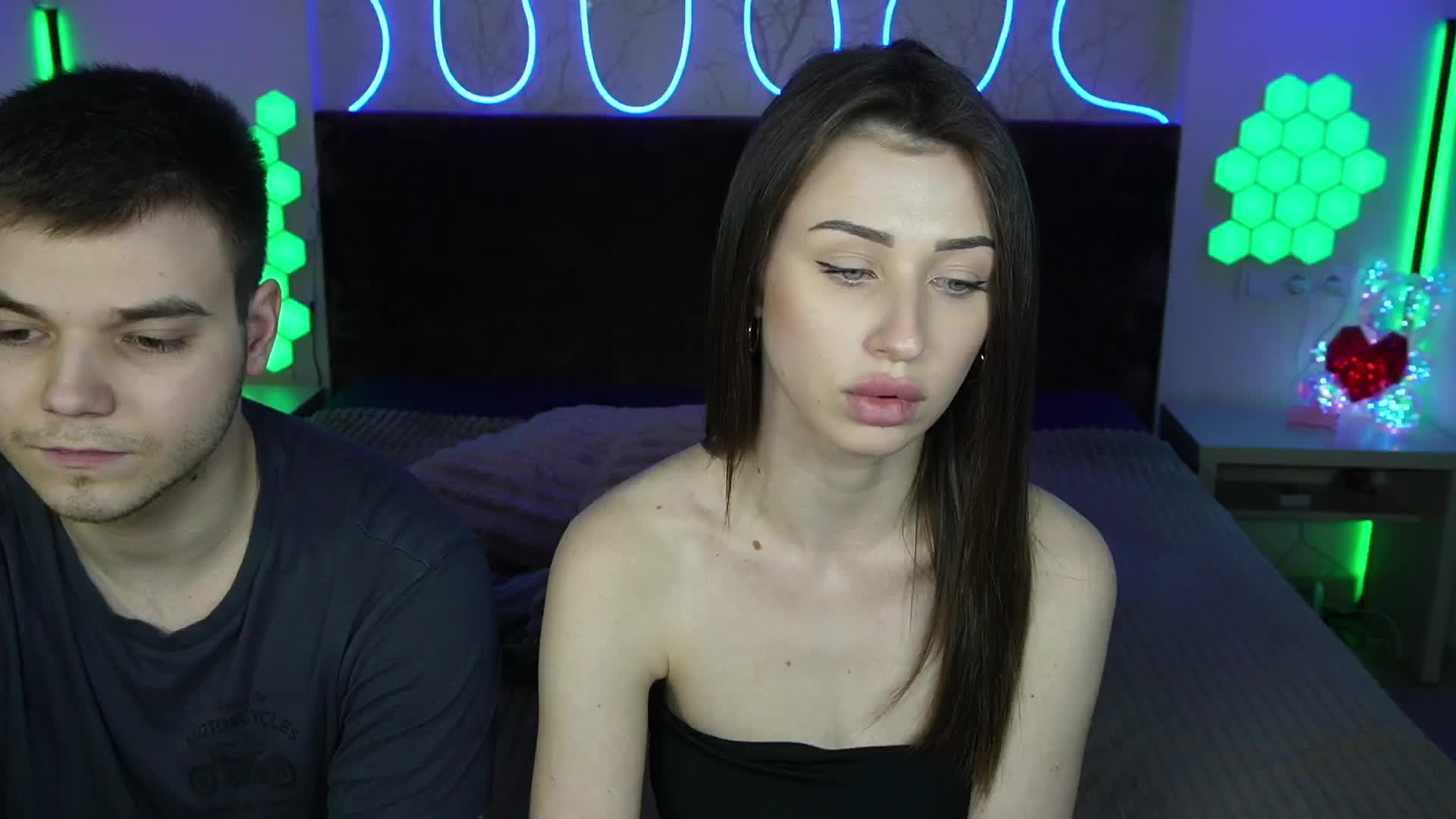 VikkiAndGeorge Приват Записи 2026-04-28