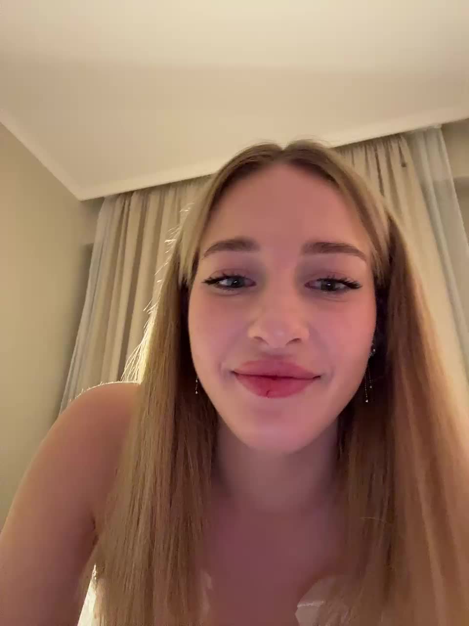 VictoriaBix Приват Записи 2026-04-28