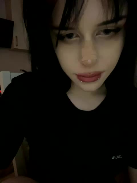emogirl Приват Записи 2026-04-28