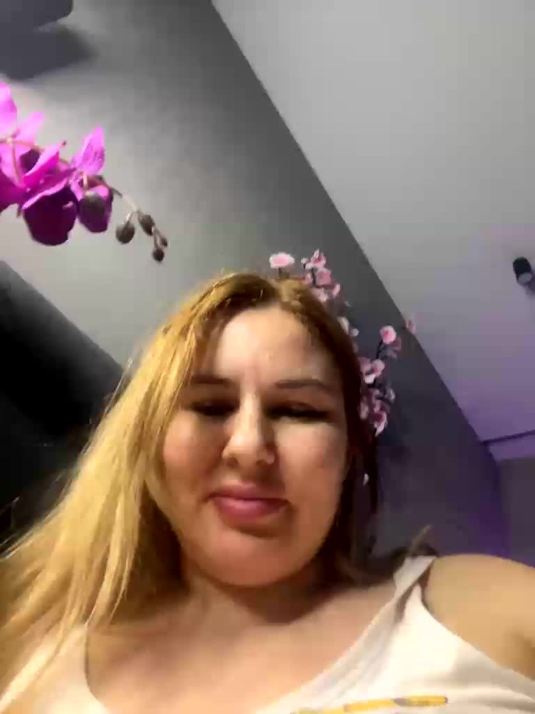 AvaQueen Приват Записи 2026-04-29