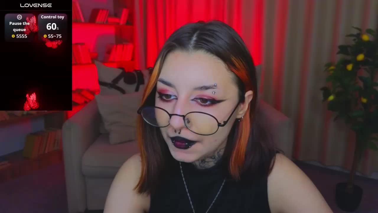 MistressMarcelline Приват Записи 2026-04-29