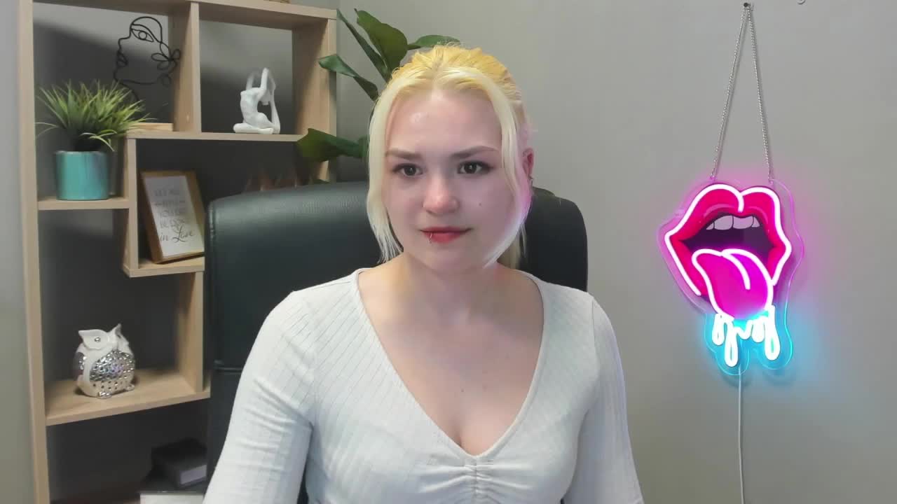 SweetLilyxo Приват Записи 2026-04-29