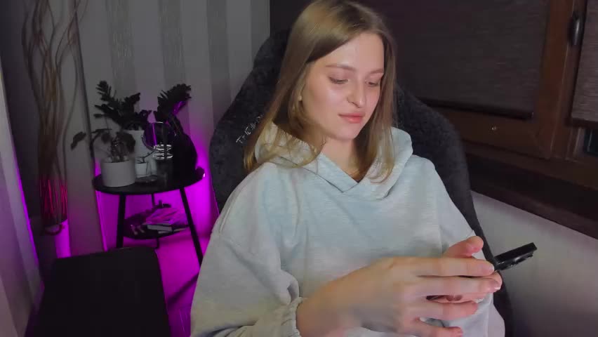 mollydangerous Приват Записи 2026-04-29