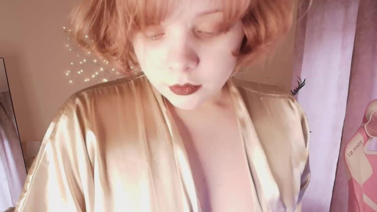 Emily-relish Приват Записи 2026-04-30