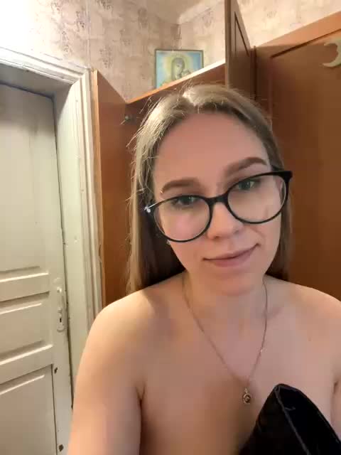 Milana22a Приват Записи 2026-04-30