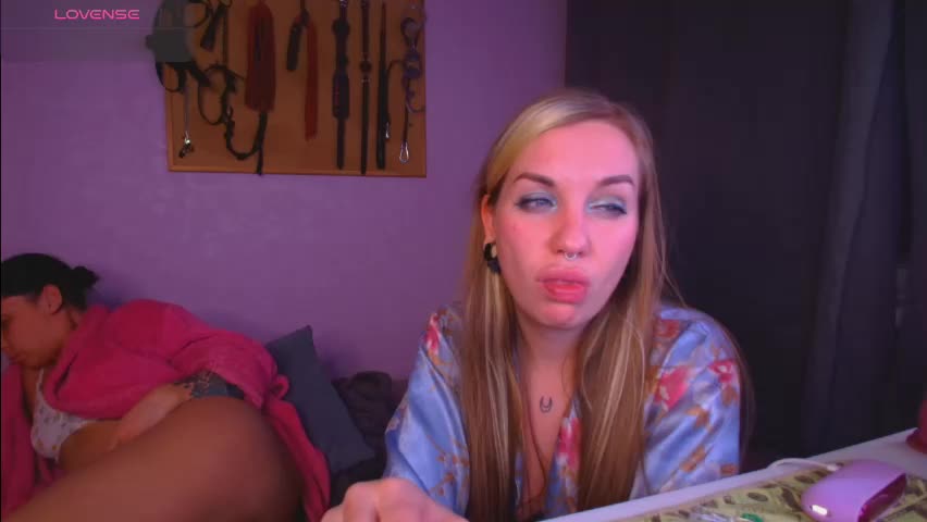 carrie_moonshine Приват Записи 2026-04-30
