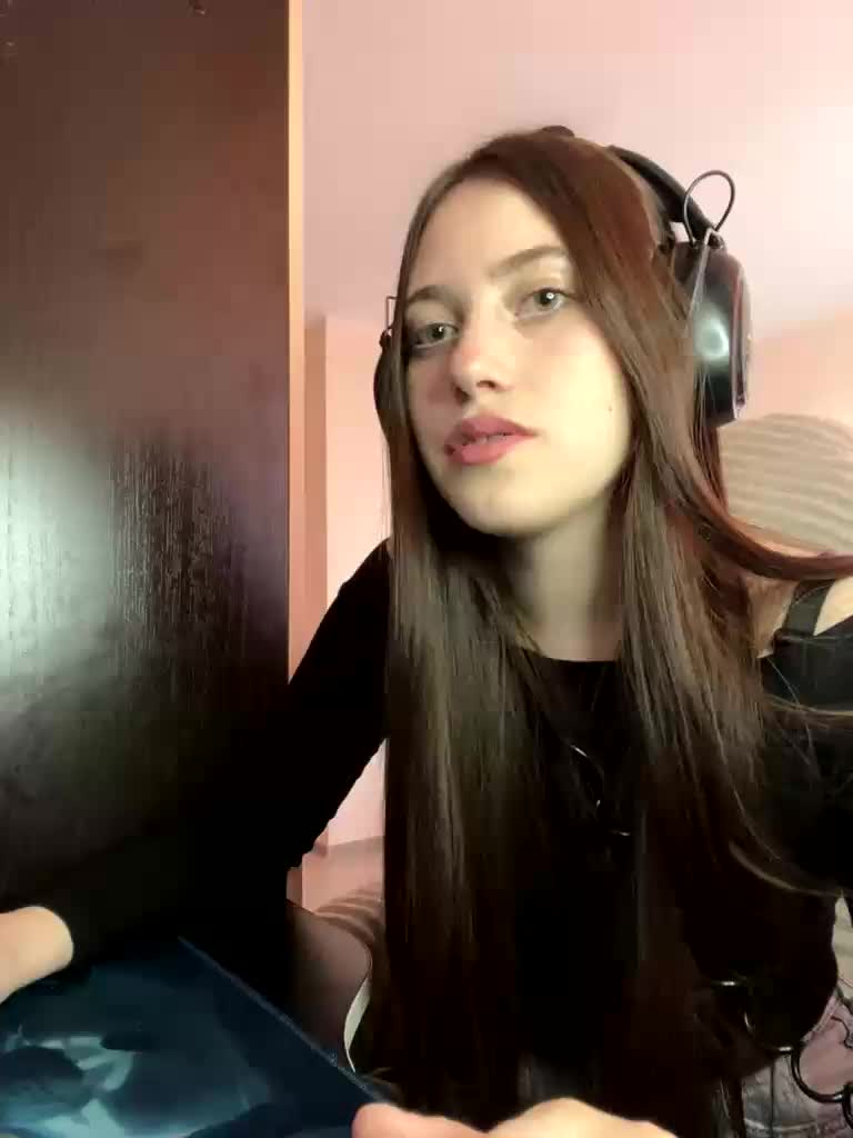 Alicedoll7 Приват Записи 2026-04-30