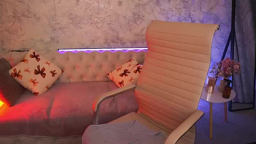 curlycandyxx Приват Записи 2026-05-01