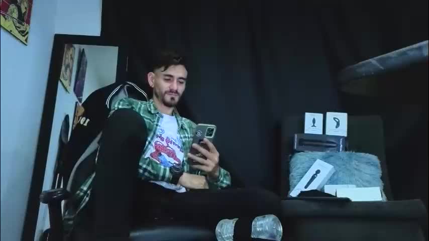 aaron_malikk Приват Записи 2026-05-01