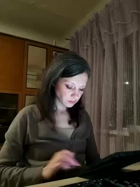 Viviennn Приват Записи 2026-05-01