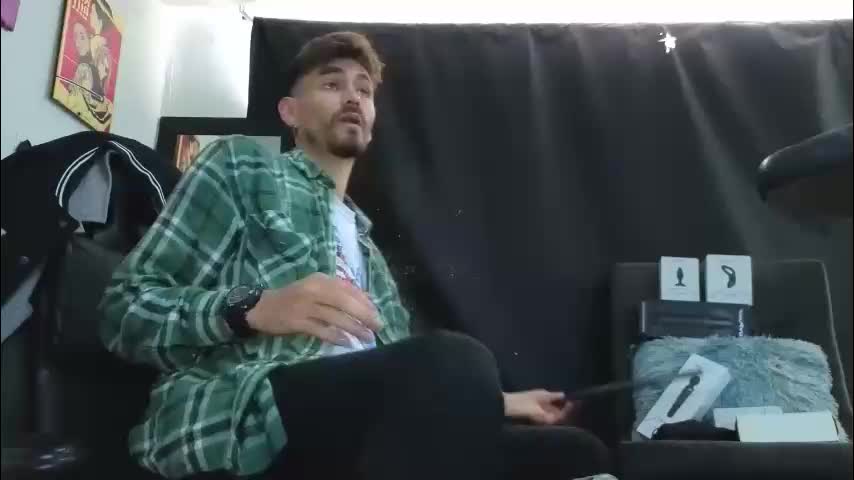 aaron_malikk Приват Записи 2026-05-01