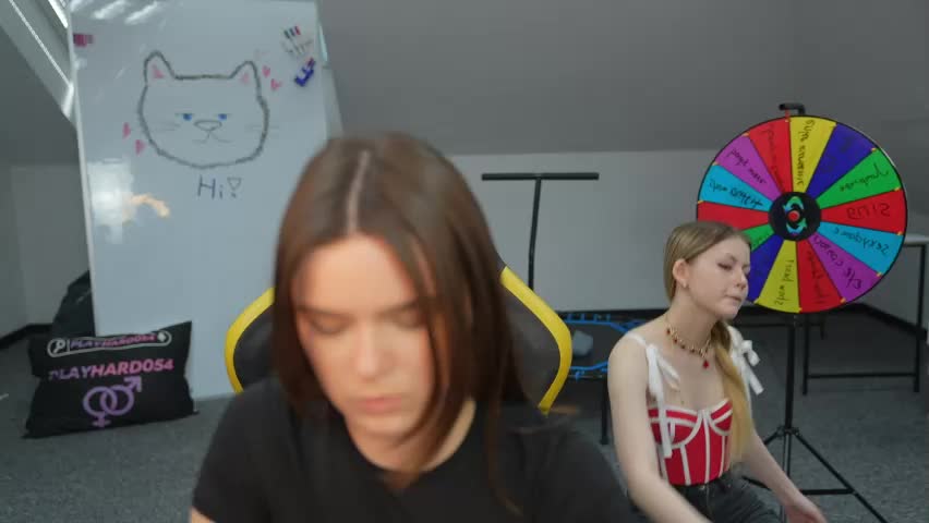 livehub054 Приват Записи 2026-05-01