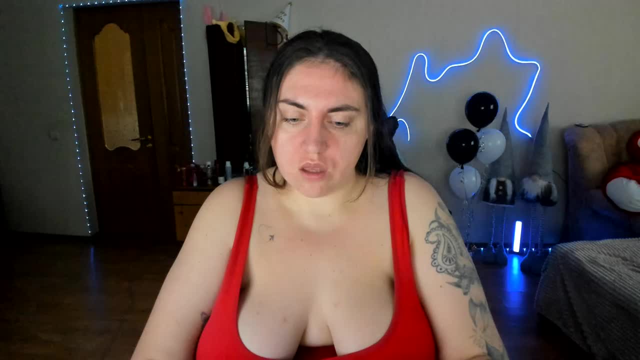 UkraineGirl Приват Записи 2026-05-01