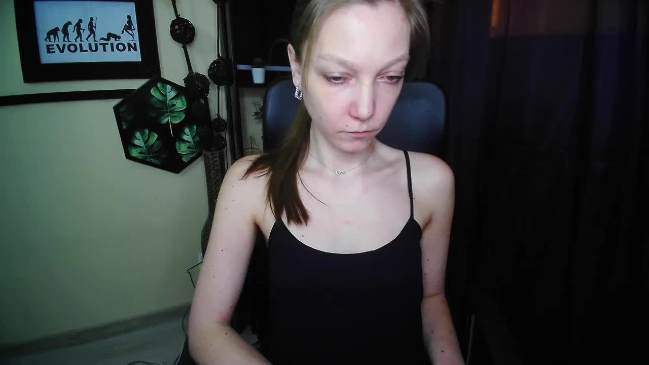 EmillyExtasy Приват Записи 2026-05-01