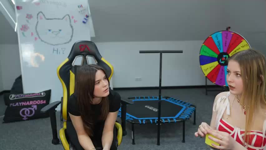 livehub054 Приват Записи 2026-05-01