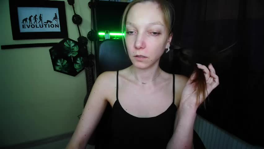 emilly_xkiss Приват Записи 2026-05-01