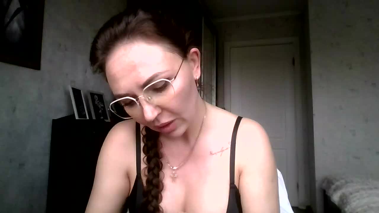 CuteAngelina Приват Записи 2026-05-01