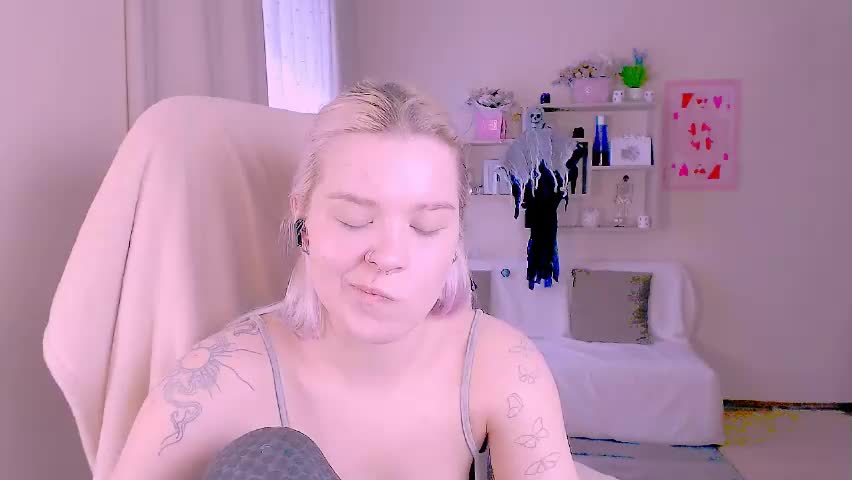 hot_blonda_ Приват Записи 2026-05-01