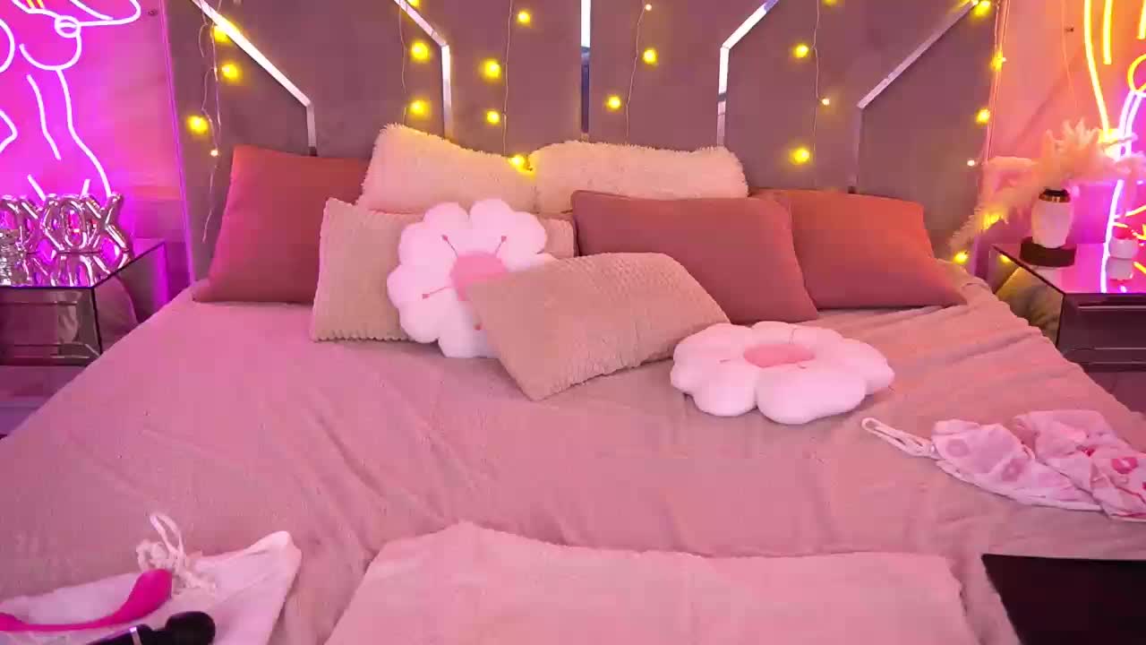 KiraCandyS Приват Записи 2026-05-02