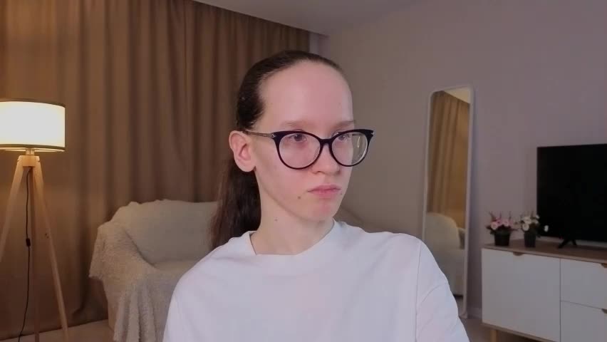 lynettebails Приват Записи 2026-05-02