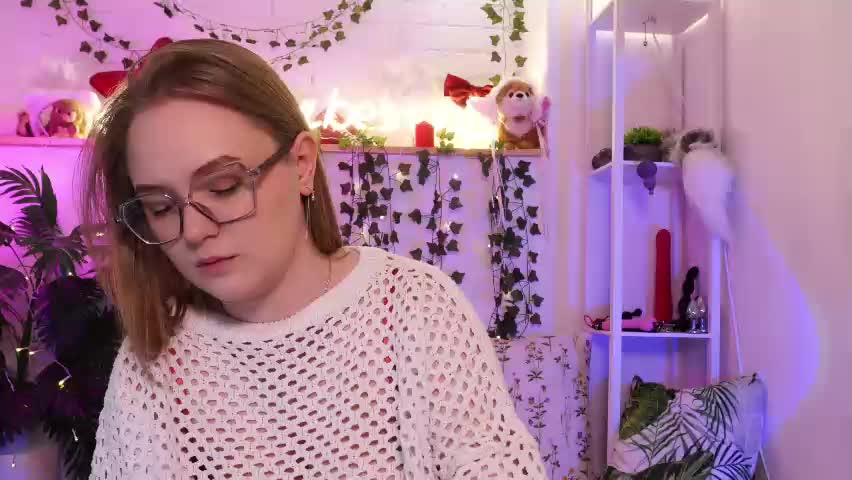 monicaasis Приват Записи 2026-05-02