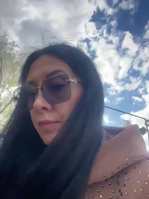 Karolina_Milf Приват Записи 2026-05-03