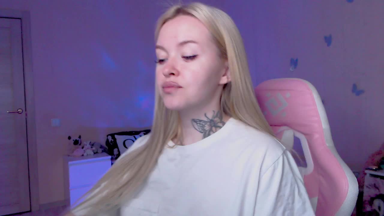 NaughtyMable Приват Записи 2026-05-03