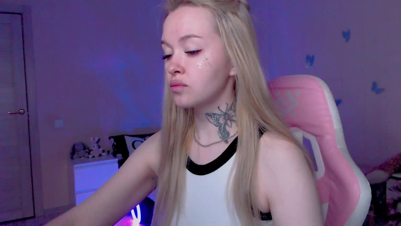 NaughtyMable Приват Записи 2026-05-04