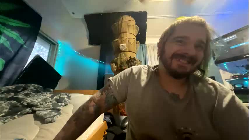 kinkybiguy14 Приват Записи 2026-05-05