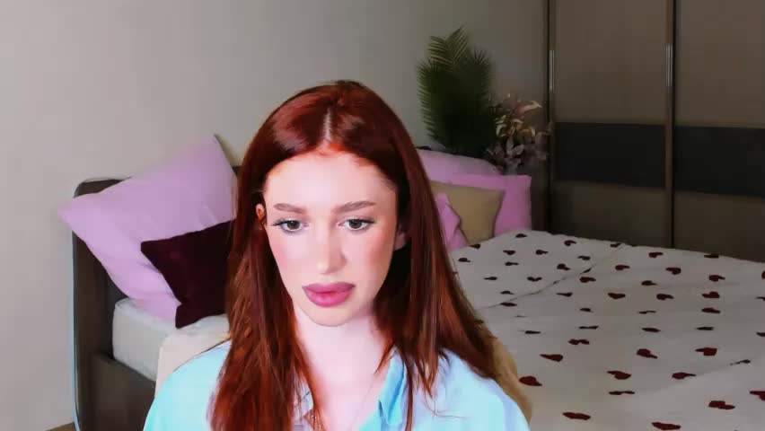 christinaconteeree Приват Записи 2026-05-05