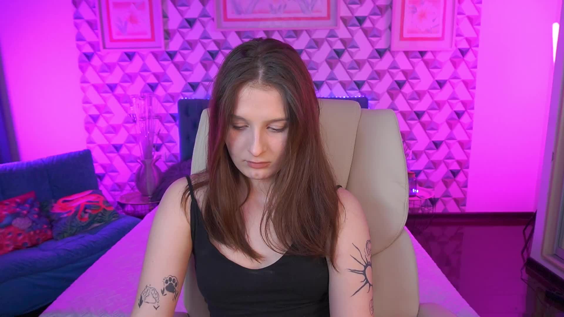 VikVikLove Приват Записи 2026-05-06