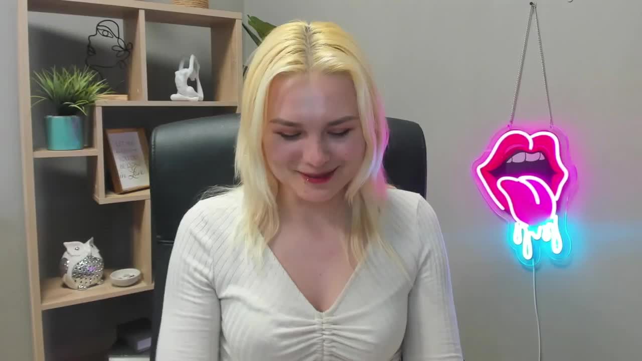 SweetLilyxo Приват Записи 2026-05-06