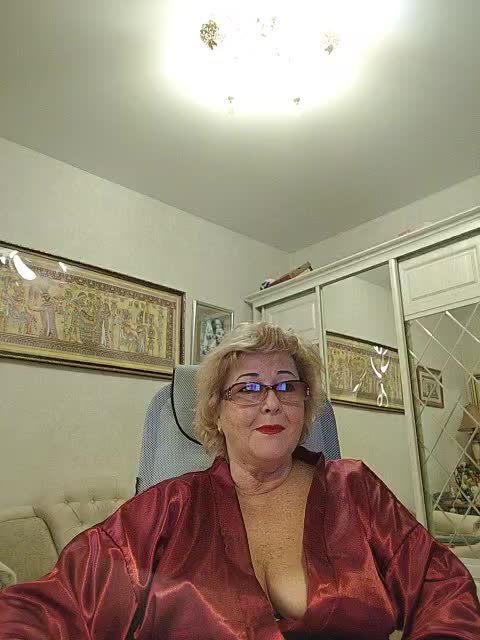 KarinkaSweet Приват Записи 2026-05-07