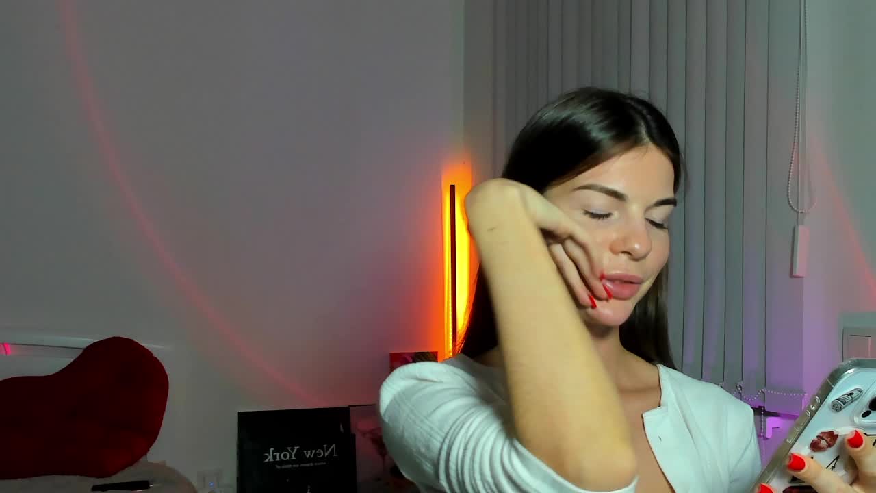 AndreaBlossom Приват Записи 2026-05-08