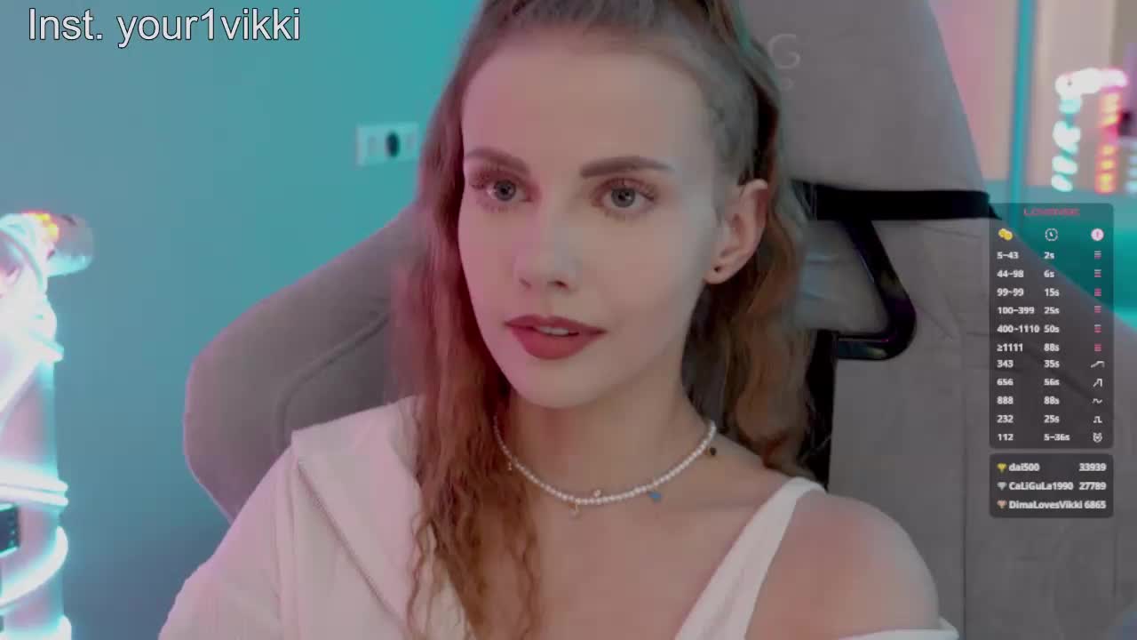 VikkiExtraCheese Приват Записи 2026-05-09
