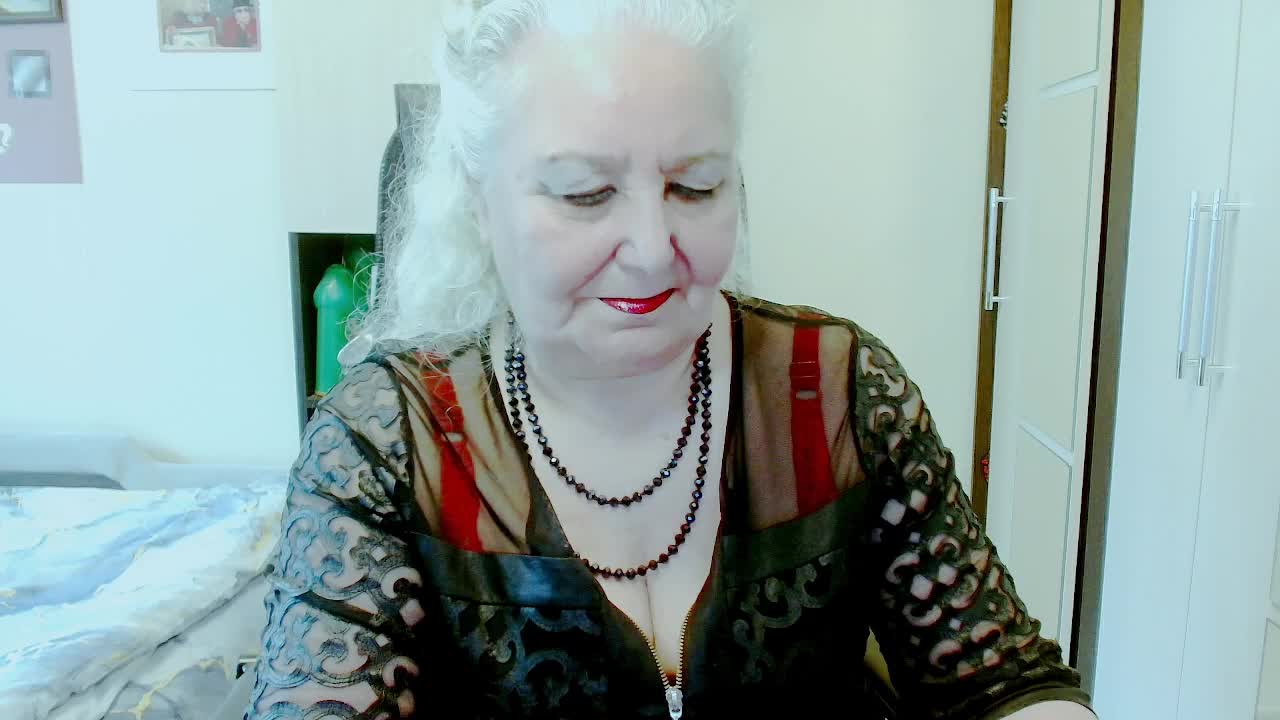 GrannyWants Приват Записи 2026-05-09