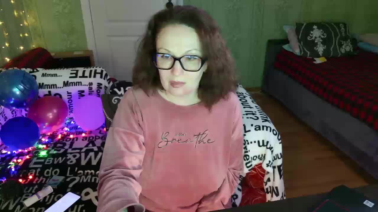 MeganIris Приват Записи 2026-05-10
