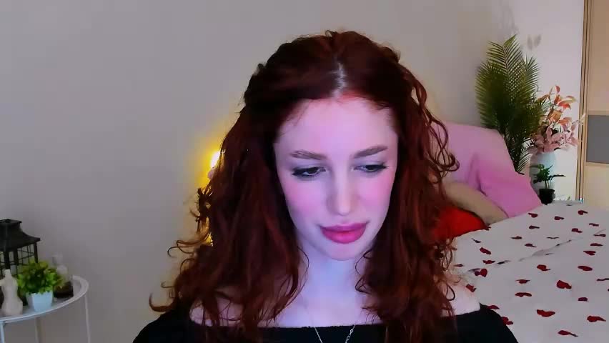 christinaconteeree Приват Записи 2026-05-10