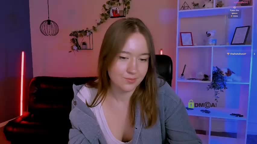 tessa_tea Приват Записи 2026-05-10
