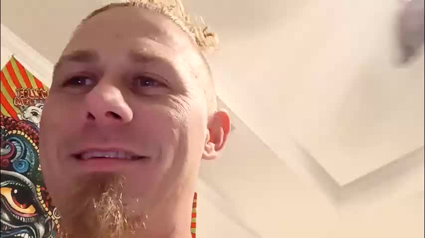 carolinajuggalo17 Приват Записи 2026-05-10