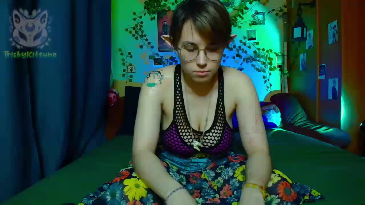 Tricky_Kitsune Приват Записи 2026-05-11