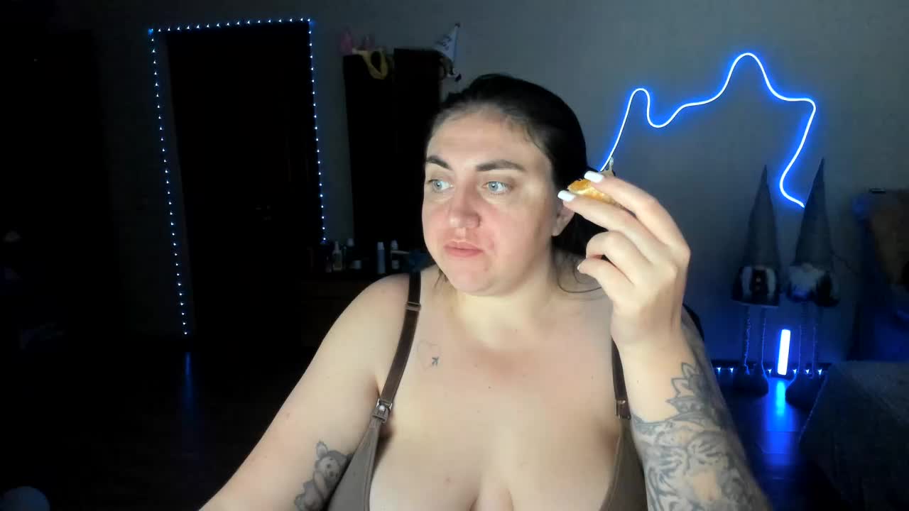 UkraineGirl Приват Записи 2026-05-12