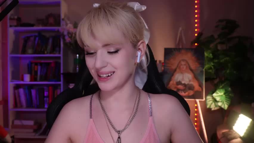 chriss_foxx Приват Записи 2026-05-12