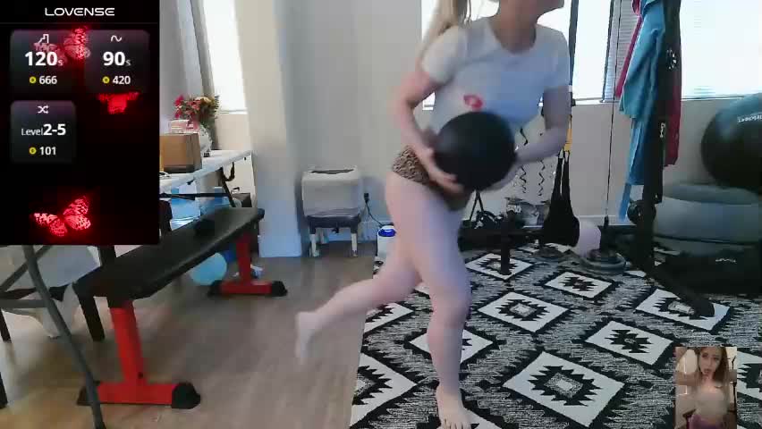 blondiebubblebooty Приват Записи 2026-05-12